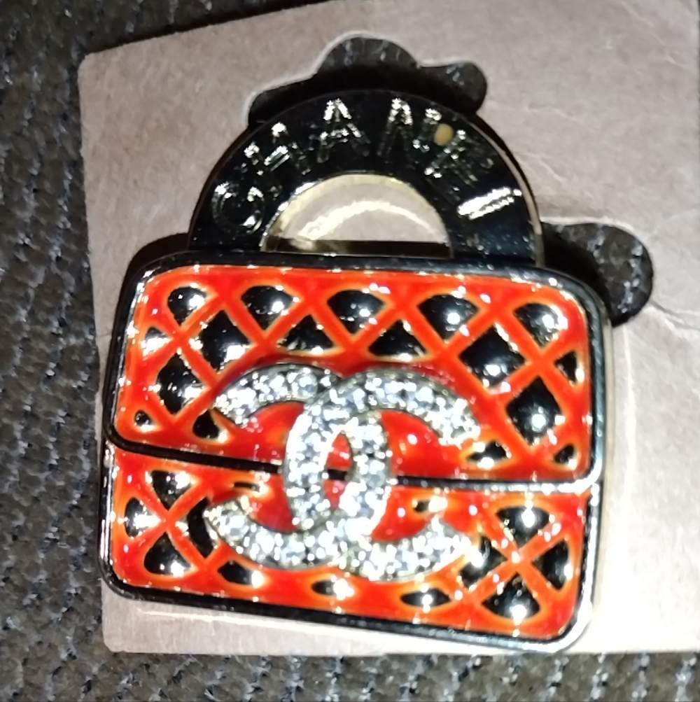 Red and Black Quilted Brooch